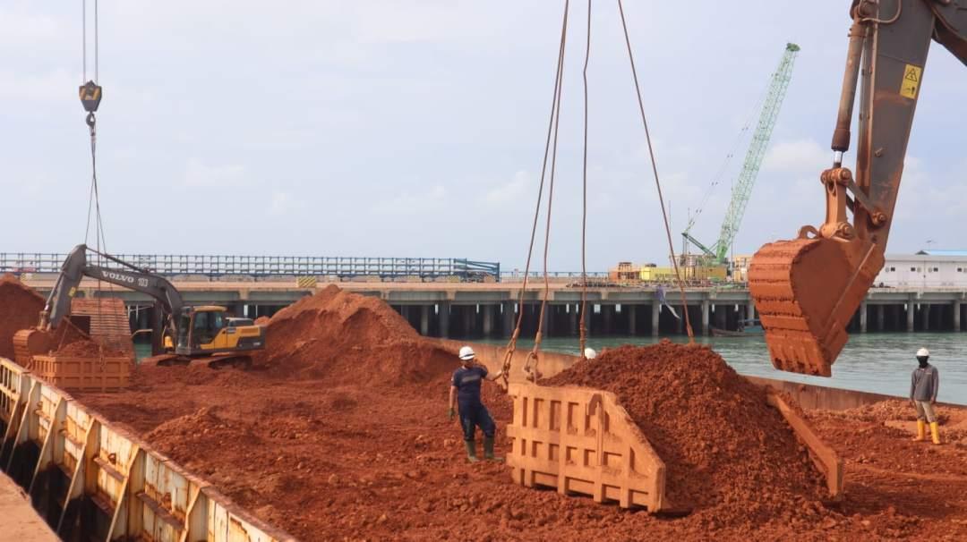 Bauxite loading at jetty
